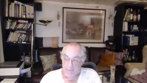 Snapshot of philoumis2 chatting on February 28, 1:47 am Philippe online show from February 28, 1:47 am