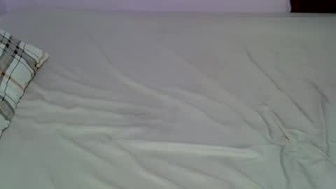 Snapshot of phoenixloverz chatting on May 26, 6:04 pm phoenixloverz online show from May 26, 6:04 pm