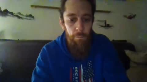 Snapshot of phorceofzen chatting on February 17, 12:32 am phorceofzen online show from February 17, 12:32 am