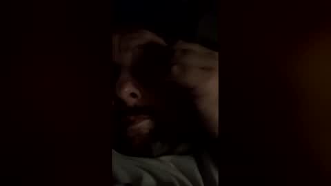 Snapshot of phubbs2882 chatting on May 15, 4:30 am phubbs2882 online show from May 15, 4:30 am