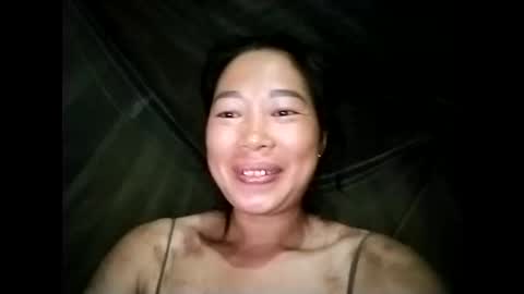 Snapshot of phuong_vietnam chatting on April 15, 4:58 pm phuong_vietnam online show from April 15, 4:58 pm
