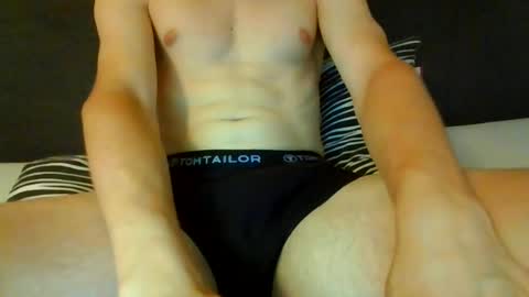 Snapshot of phxlxpp_88 chatting on July 14, 10:21 am ph 88 online show from July 14, 10:21 am