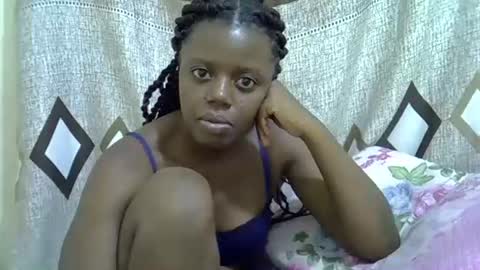 josphine online show from December 3, 12:14 pm