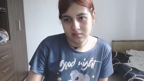 Snapshot of pia_alonzo30 chatting on April 28, 4:23 pm izzy online show from April 28, 4:23 pm