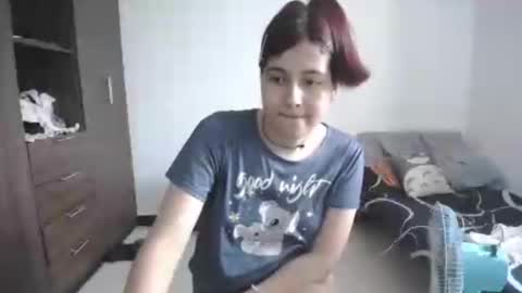 Snapshot of pia_alonzo30 chatting on May 3, 4:24 pm izzy online show from May 3, 4:24 pm