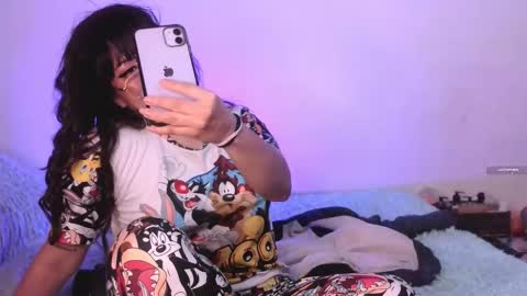 Snapshot of piafisher_ chatting on November 27, 2:02 am PIA FISHER online show from November 27, 2:02 am