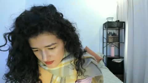 piama_burnss online show from December 20, 3:31 pm