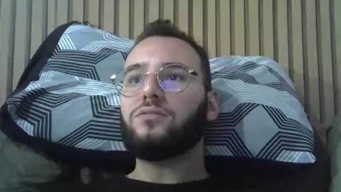 Snapshot of piazaocwbbb chatting on November 22, 10:42 pm piazaocwbbb online show from November 22, 10:42 pm