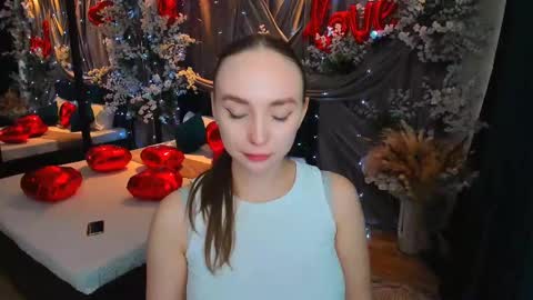 Emelie online show from February 16, 1:27 pm