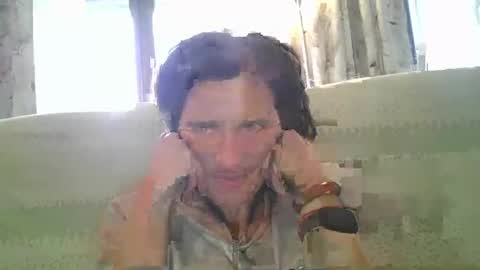 Snapshot of piediniecollant chatting on November 15, 2:02 pm PIEDINIECOLLANT online show from November 15, 2:02 pm