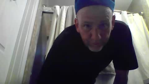 pierce702420 online show from April 5, 11:46 pm