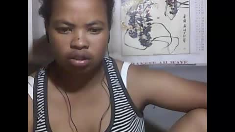 pierrette12345 online show from April 5, 6:27 pm