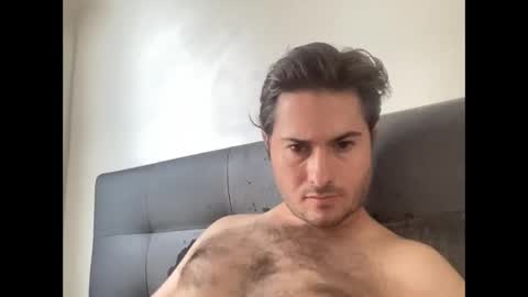 pierrot462900 online show from October 18, 8:15 am