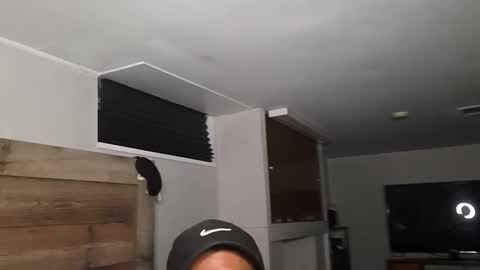 Snapshot of piggybottom299 chatting on November 12, 5:08 am piggybottom299 online show from November 12, 5:08 am