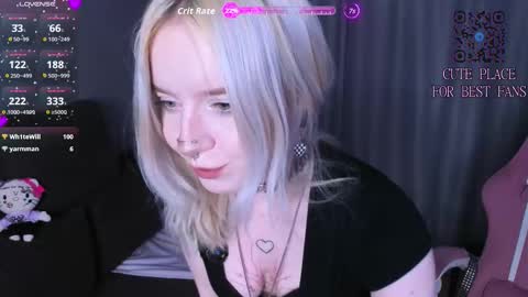 piginnya online show from March 8, 3:16 pm