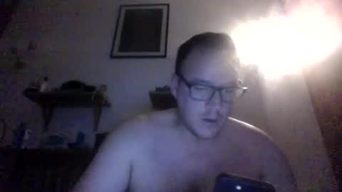 Snapshot of pigslut84 chatting on December 26, 8:07 am pigslut84 online show from December 26, 8:07 am