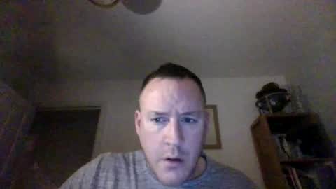 Snapshot of pigslut84 chatting on February 13, 6:27 pm pigslut84 online show from February 13, 6:27 pm