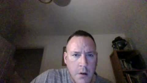 Snapshot of pigslut84 chatting on February 13, 9:38 pm pigslut84 online show from February 13, 9:38 pm