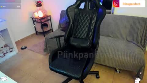 PiinkPandora online show from February 15, 1:09 pm