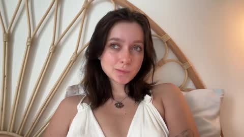 Trisha     online show from December 11, 9:41 am