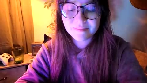 PilloGoddess online show from May 30, 6:21 am