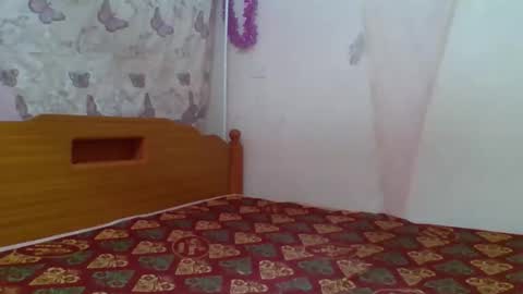 pinah1997 online show from April 13, 12:10 pm