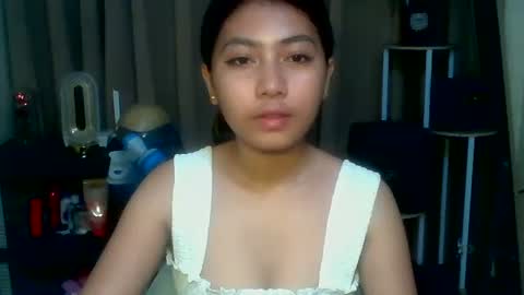 pinay_aangel online show from April 7, 12:55 am