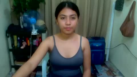 pinay_aangel online show from April 15, 4:58 pm