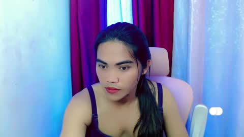 Snapshot of pinay_cristine chatting on March 11, 8:20 pm pinay_cristine online show from March 11, 8:20 pm