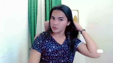 Snapshot of pinay_cristine chatting on January 12, 2:55 pm pinay_cristine online show from January 12, 2:55 pm