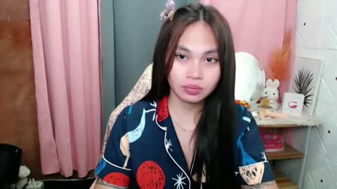 Jen online show from April 13, 1:11 am