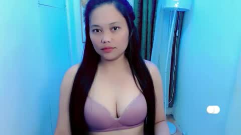 pinay_juliet online show from March 27, 11:10 am