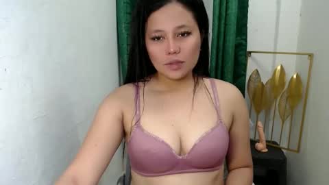 pinay_juliet online show from April 18, 11:47 am