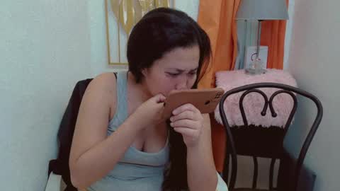 Snapshot of pinay_juliet chatting on July 6, 8:00 pm pinay_juliet online show from July 6, 8:00 pm