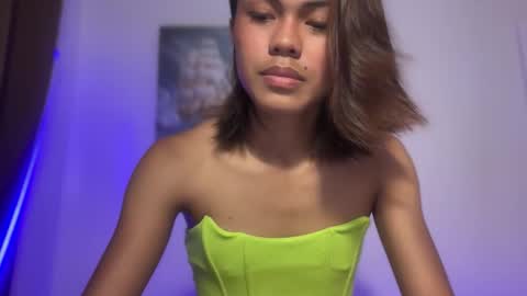 Snapshot of pinay_kheona chatting on June 10, 9:08 am pinay_kheona online show from June 10, 9:08 am