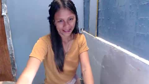 pinay_rhiyannah online show from April 13, 3:34 am