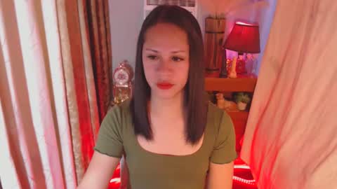 Snapshot of pinay_shawnx chatting on November 4, 2:10 am pinay_shawnx online show from November 4, 2:10 am