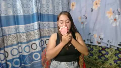 Snapshot of pinay_singlemomxs chatting on January 17, 4:28 am pinay_singlemomxs online show from January 17, 4:28 am
