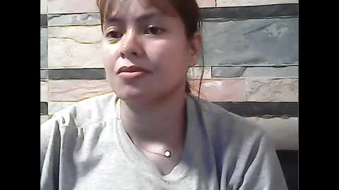 Snapshot of pinayhairyflower chatting on November 13, 2:43 am Nica online show from November 13, 2:43 am