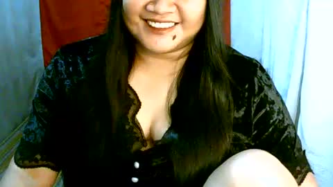 Snapshot of pinayjona chatting on July 12, 1:24 pm pinayjona online show from July 12, 1:24 pm