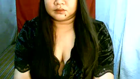 Snapshot of pinayjona chatting on July 20, 11:45 am pinayjona online show from July 20, 11:45 am