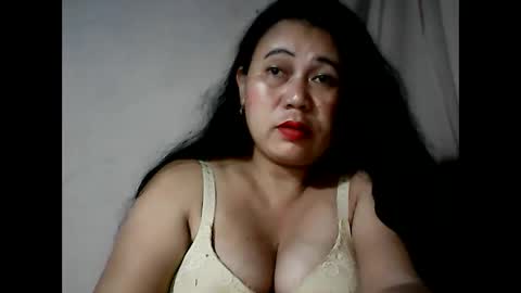 Snapshot of pinaymama12345 chatting on January 21, 1:00 pm pinaymama12345 online show from January 21, 1:00 pm