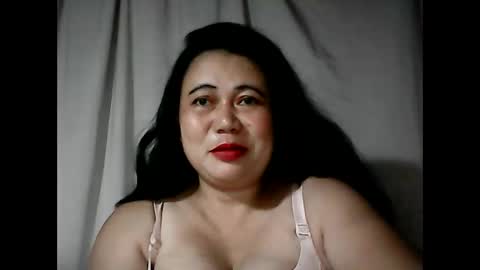 Snapshot of pinaymama12345 chatting on September 14, 10:42 pm pinaymama12345 online show from September 14, 10:42 pm