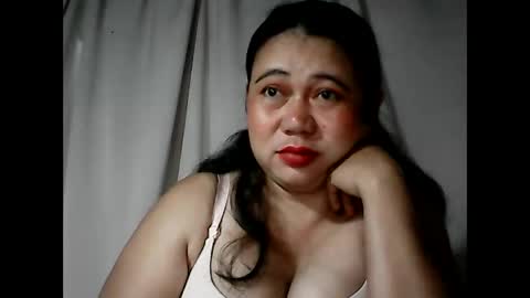 Snapshot of pinaymama12345 chatting on November 29, 10:13 pm pinaymama12345 online show from November 29, 10:13 pm