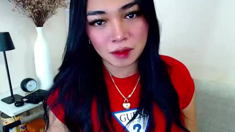 Snapshot of pinaymorena69 chatting on January 8, 5:27 am Just cath  online show from January 8, 5:27 am