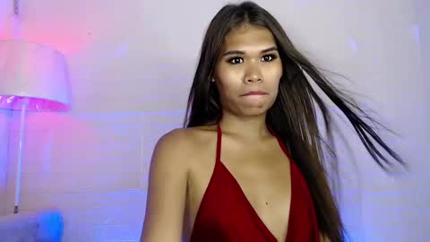 Snapshot of pinayroxy27 chatting on January 13, 8:26 pm Roxy online show from January 13, 8:26 pm