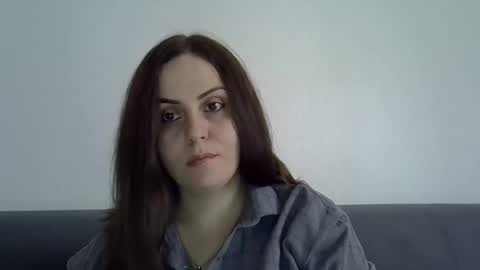 pineapple375 online show from March 26, 10:10 am