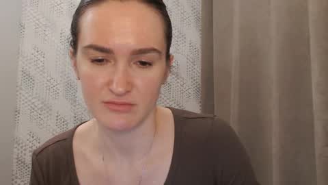       online show from January 18, 3:05 pm