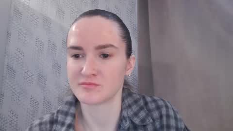       online show from February 12, 9:42 am