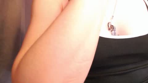       online show from October 23, 7:07 am